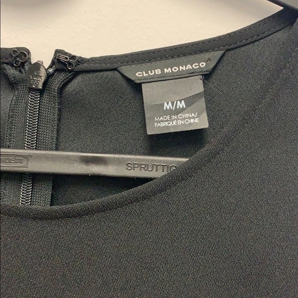 Club Monaco cold shoulder top - Picture 4 of 5